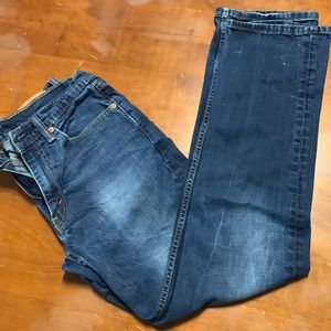 Levi’s 514 jeans. 32x32